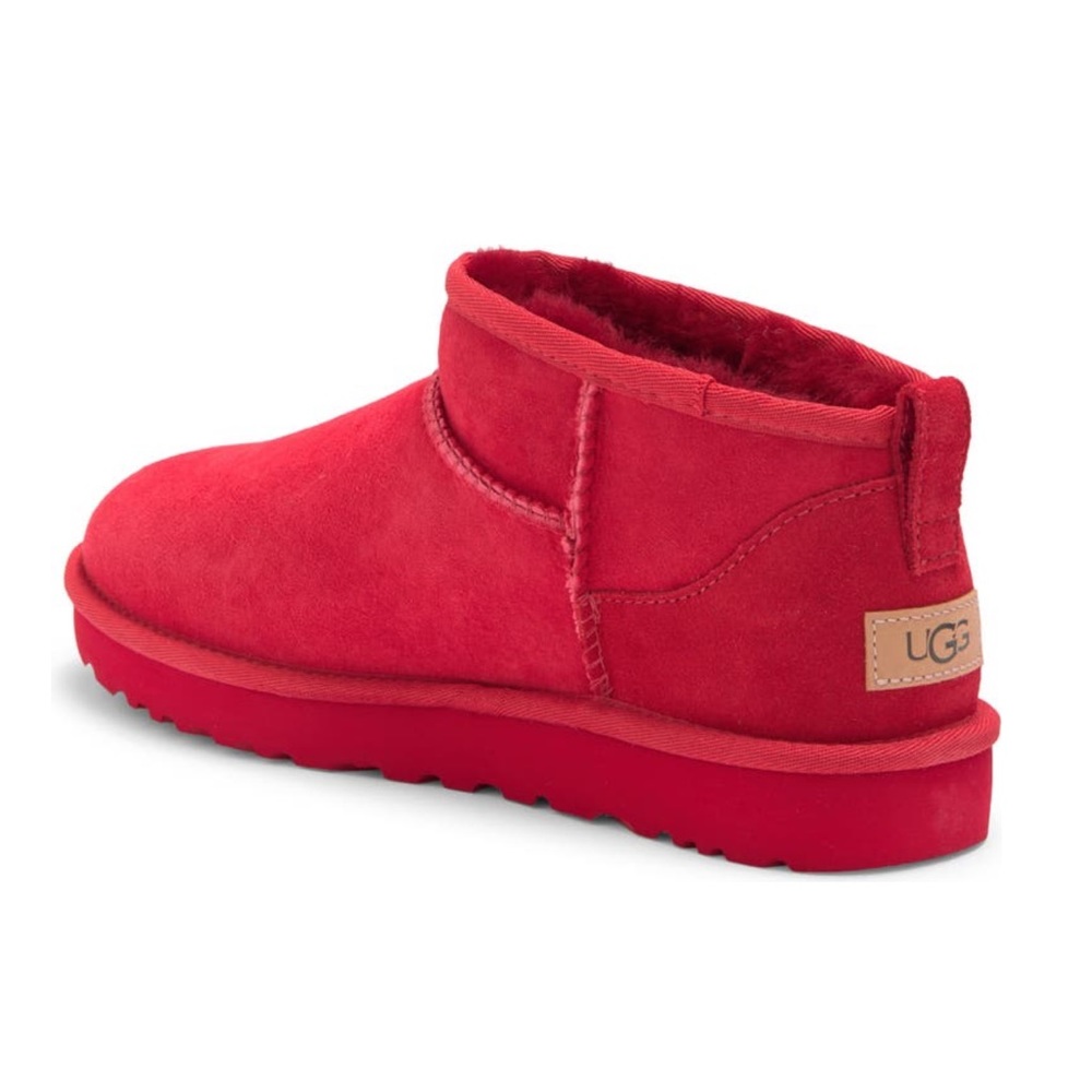 UGG Ultra Mini Classic Boot - Picture 3 of 10